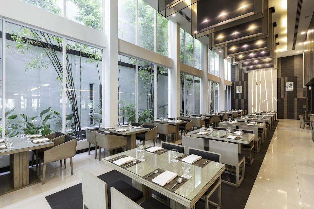 Classic Kameo Hotel & Serviced Apartments, Ayutthaya Buitenkant foto