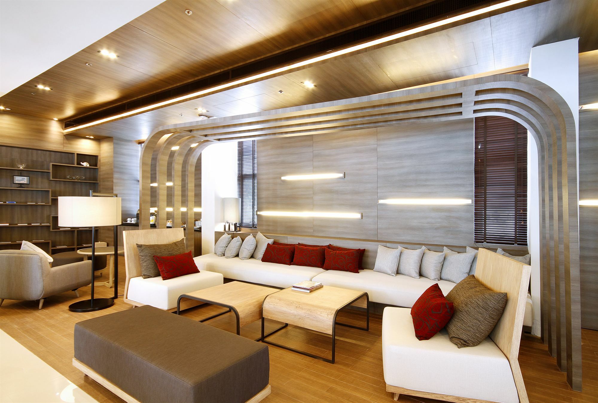 Classic Kameo Hotel & Serviced Apartments, Ayutthaya Buitenkant foto
