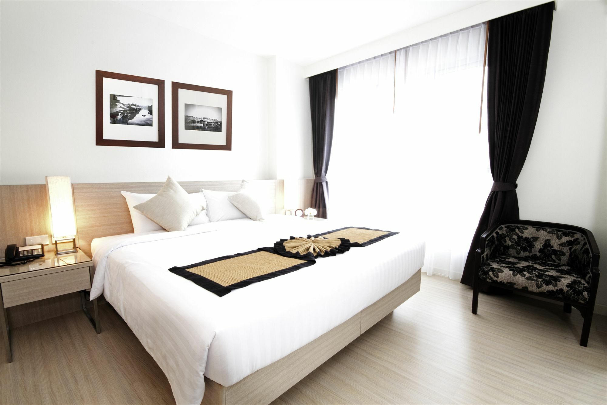 Classic Kameo Hotel & Serviced Apartments, Ayutthaya Buitenkant foto